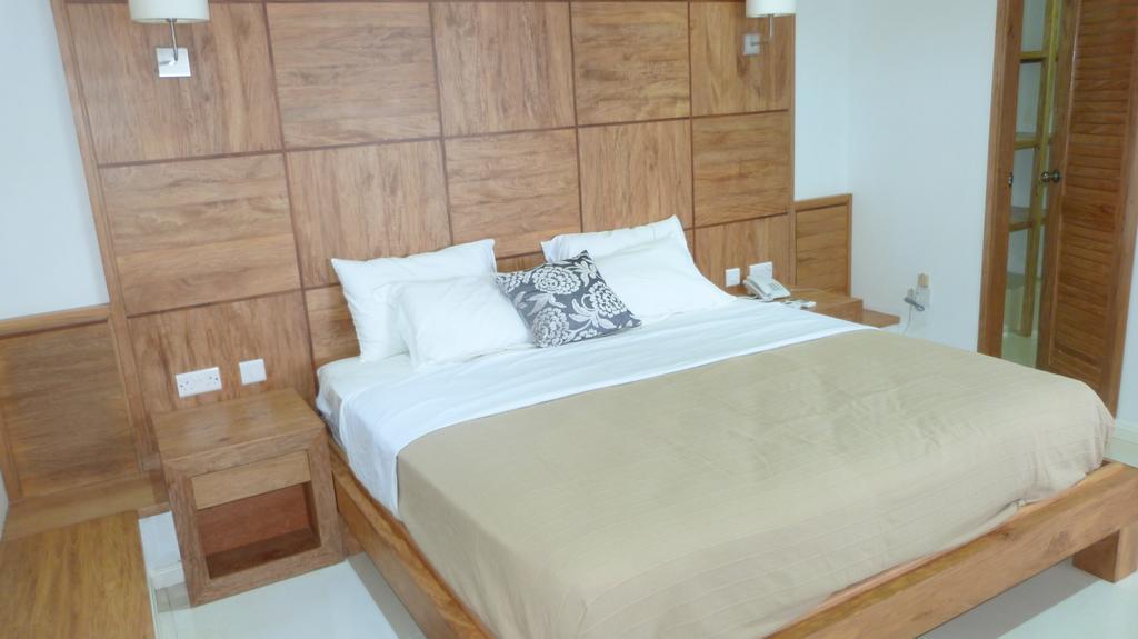 Sunset Bay Apartment Glacis  Room photo